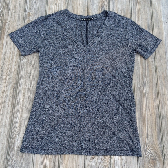 rag & bone Tops - Rag & Bone Short Sleeve Lightweight Vneck Comfortable T Shirt Top